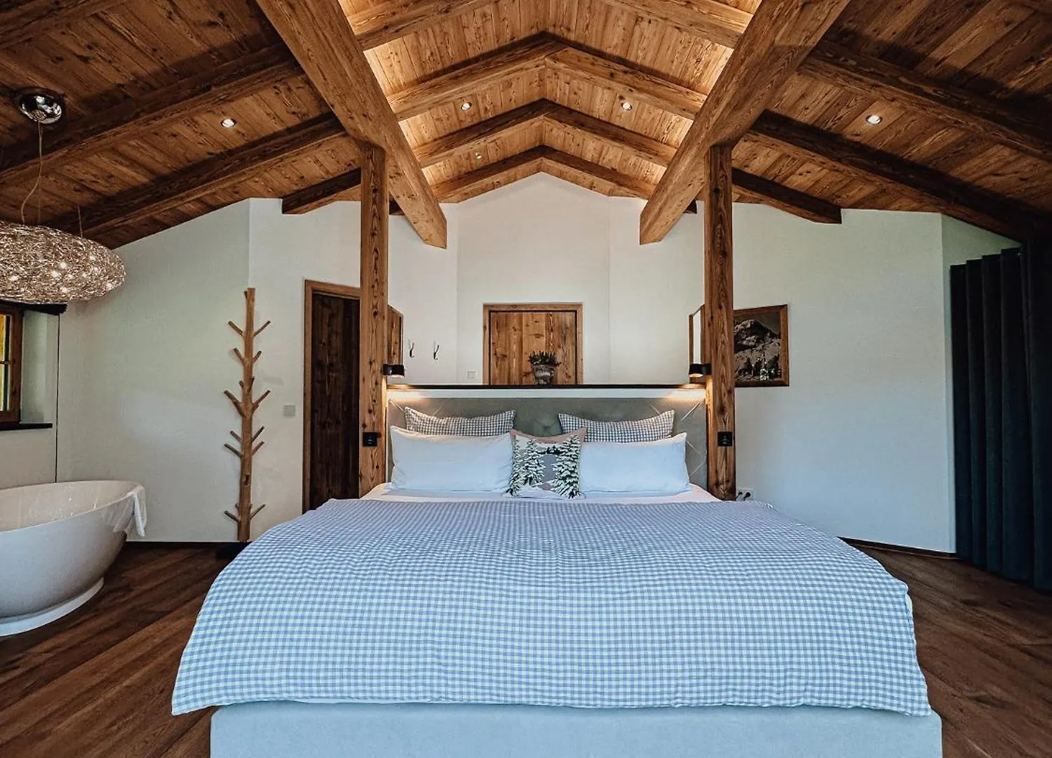 Chalet Alpin Mit Privatem Whirlpool Und Sauna Bayrischzell