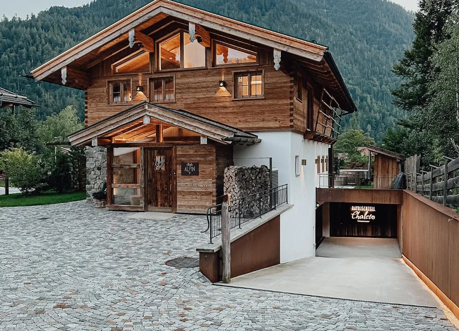 Chalet Alpin Mit Privatem Whirlpool Und Sauna Bayrischzell
